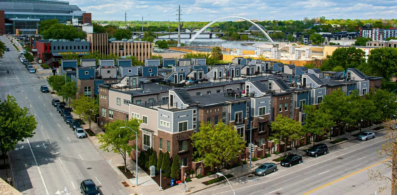 Guide to Best Weekend Trips in Iowa, with nearby destinations